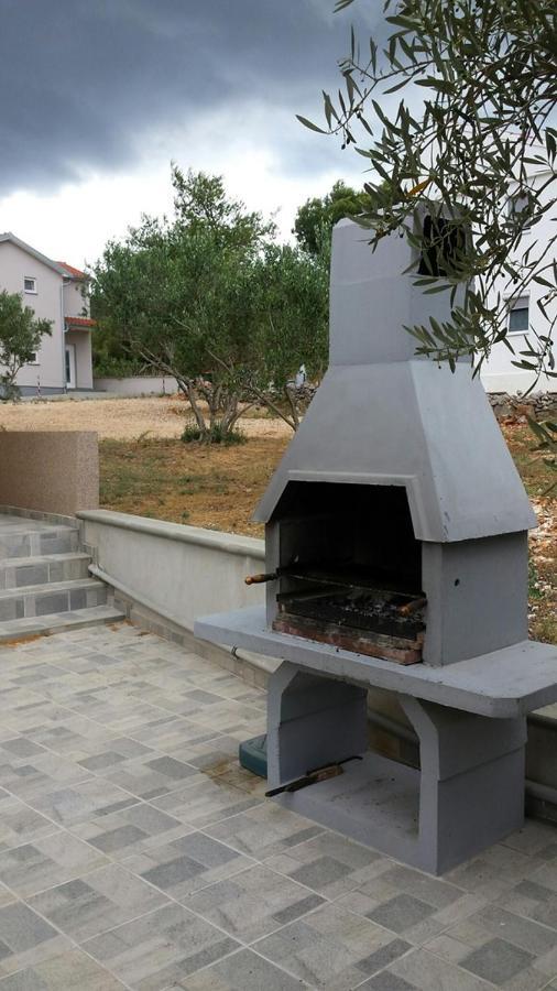 Apartments Vilim Tisno Exterior foto